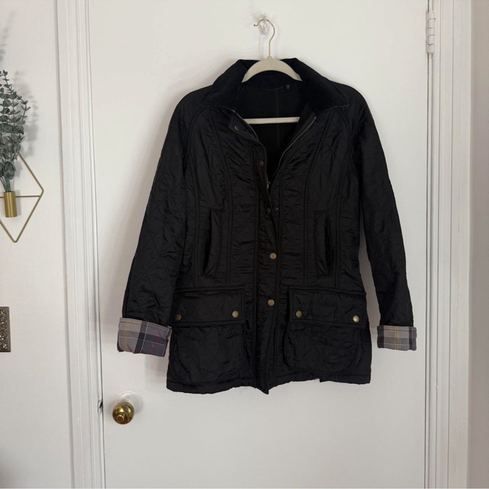 Barbour Black Quilted beadnell jacket